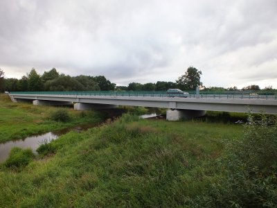 Silniční most u Staré Hlíny