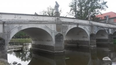 Barokní most v Náměšti nad Oslavou, 2015, foto Jakub Mikolášek.