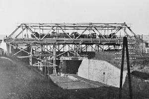 Celkový pohled na most (repro z článku Josef SEKLA, Svařovaný most Škodových závodů v Plzni).